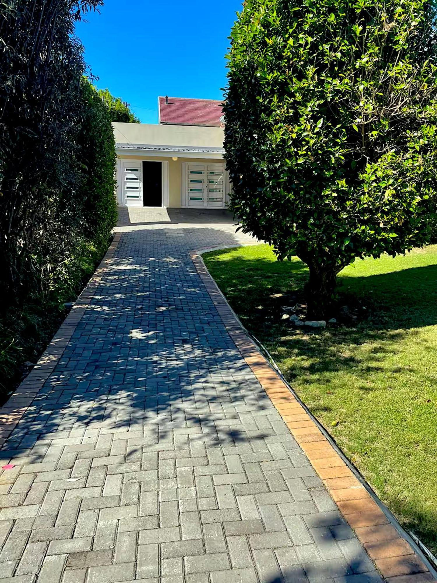 Munro Suites Port Elizabeth Exterior foto